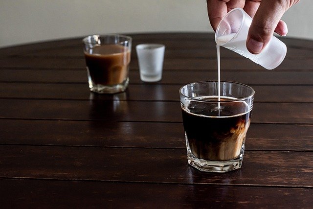coffee, milk, latte, espresso, drink, caffeine, cafe, hot, breakfast, morning, delicious, cream, brown cafe, brown breakfast